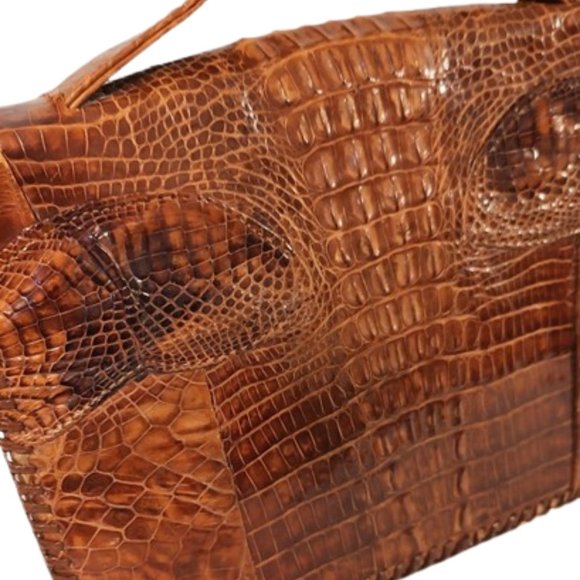 True Vintage 1930s Genuine Alligator Skin Clutch Handbag Purse With A Top Handle - Picture 5 of 8